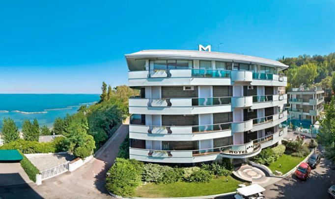 Hotel Majestic Gabicce Mare Exterior foto