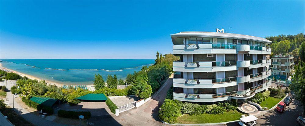 Hotel Majestic Gabicce Mare Exterior foto
